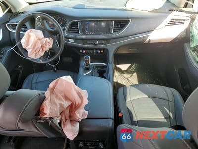 Zdjęcie 8 z 13 samochodu: 2020 BUICK ENCLAVE ESSENCE VIN:5GAERBKW2LJ163760 - miniatura