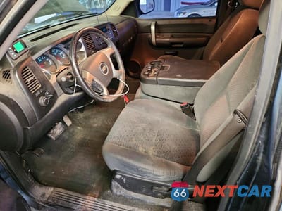 Zdjęcie 7 z 12 samochodu: 2008 CHEVROLET SILVERADO K1500 VIN:2GCEK19CX81243916 - miniatura
