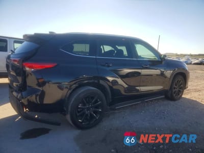 Trzecie zdjęcie samochodu z tyłu: 2023 TOYOTA HIGHLANDER XLE VIN:5TDKDRAH0PS510992 - miniatura