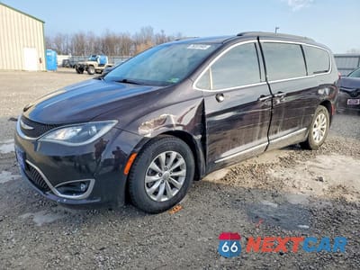 2017 CHRYSLER PACIFICA TOURING L 2C4RC1BGXHR711768 - główne zdjęcie licytacji z USA - miniatura