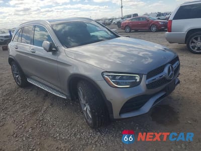 Czwarte zdjęcie samochodu z boku: 2021 MERCEDES-BENZ GLC 300 VIN:W1N0G8DBXMV263362 - miniatura