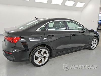 Trzecie zdjęcie samochodu z tyłu: 2023 AUDI A3 PREMIUM VIN:WAUAUDGY1PA037720 - miniatura