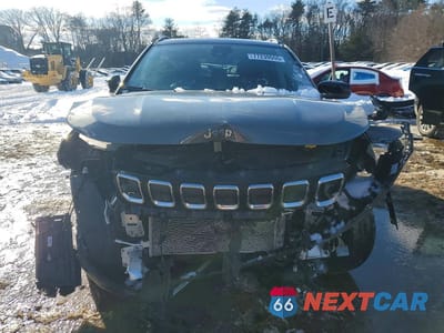 Piąte zdjęcie samochodu w środku: 2022 JEEP COMPASS LIMITED VIN:3C4NJDCB6NT159946 - miniatura