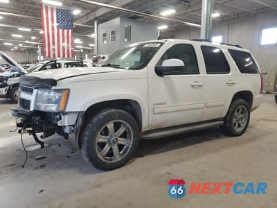 2014 CHEVROLET TAHOE K1500 LT 1GNSKBE06ER145075 - główne zdjęcie licytacji z USA - miniatura