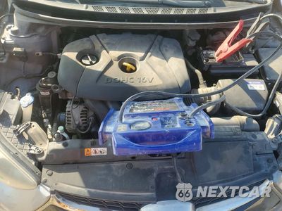 Zdjęcie 11 z 12 samochodu: 2013 HYUNDAI ELANTRA COUPE SE VIN:KMHDH6AEXDU006423 - miniatura