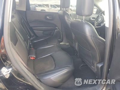 Zdjęcie 10 z 11 samochodu: 2021 JEEP COMPASS LATITUDE VIN:3C4NJDBB7MT573012 - miniatura