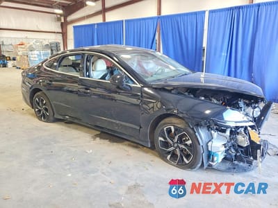 Czwarte zdjęcie samochodu z boku: 2025 HYUNDAI SONATA SEL VIN:KMHL64JA9SA457361 - miniatura