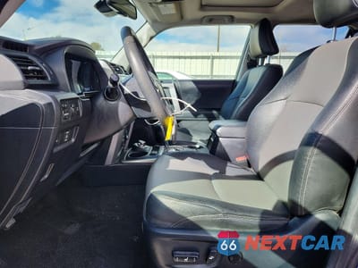 Zdjęcie 7 z 15 samochodu: 2021 TOYOTA 4RUNNER SR5 PREMIUM VIN:JTENU5JR8M5870829 - miniatura