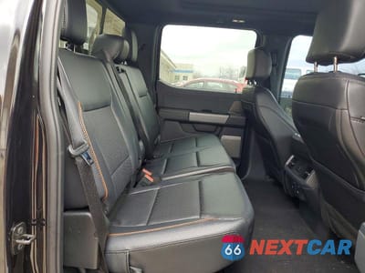 Zdjęcie 10 z 12 samochodu: 2025 FORD F150 LARIAT VIN:1FTFW5L89SKD31402 - miniatura