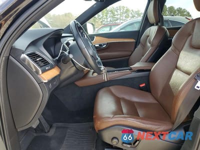 Zdjęcie 7 z 13 samochodu: 2022 VOLVO XC90 T6 MOMENTUM VIN:YV4A22PK1N1809281 - miniatura