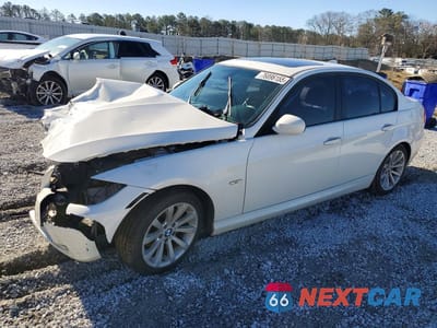 2011 BMW 328 I WBAPH7G51BNN04996 - główne zdjęcie licytacji z USA - miniatura