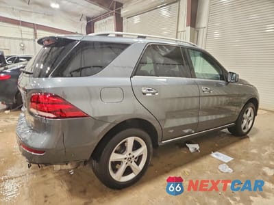 Trzecie zdjęcie samochodu z tyłu: 2018 MERCEDES-BENZ GLE 350 4MATIC VIN:4JGDA5HB9JB203407 - miniatura