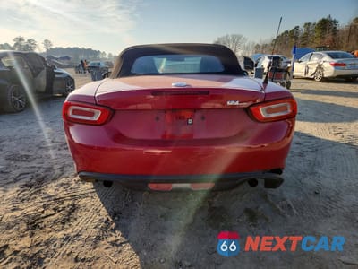 Zdjęcie 6 z 12 samochodu: 2017 FIAT 124 SPIDER CLASSICA VIN:JC1NFAEK9H0122868 - miniatura