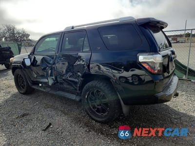 Drugie zdjęcie samochodu z przodu: 2016 TOYOTA 4RUNNER SR5 VIN:JTEZU5JR0G5131069 - miniatura