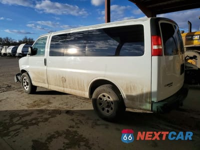 Drugie zdjęcie samochodu z przodu: 2009 CHEVROLET EXPRESS G1500 VIN:1GNFH154191146068 - miniatura
