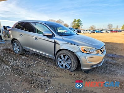 Czwarte zdjęcie samochodu z boku: 2016 VOLVO XC60 T6 PLATINUM VIN:YV449MDM9G2868909 - miniatura