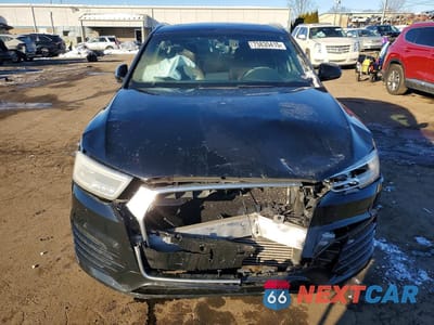 Piąte zdjęcie samochodu w środku: 2016 AUDI Q3 VIN:WA1GFCFS8GR005194 - miniatura