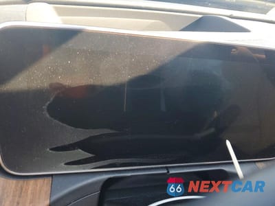 Zdjęcie 9 z 11 samochodu: 2022 MERCEDES-BENZ C 300 4MATIC VIN:W1KAF4HB5NR035464 - miniatura