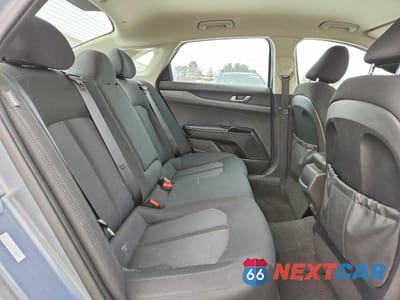 Zdjęcie 10 z 11 samochodu: 2022 KIA K5 LXS VIN:5XXG14J24NG145700 - miniatura