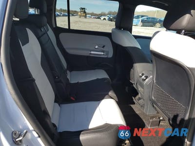 Zdjęcie 10 z 12 samochodu: 2023 MERCEDES-BENZ GLB 250 4MATIC VIN:W1N4M4HB0PW281168 - miniatura