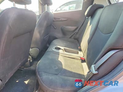 Zdjęcie 10 z 12 samochodu: 2019 CHEVROLET SPARK LS VIN:KL8CB6SA4KC734053 - miniatura