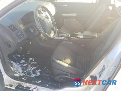 Zdjęcie 7 z 11 samochodu: 2010 VOLVO S40 2.4I VIN:YV1382MSXA2485633 - miniatura