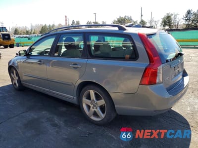 Drugie zdjęcie samochodu z przodu: 2008 VOLVO V50 2.4I VIN:YV1MW382782423949 - miniatura