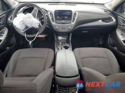 Zdjęcie 8 z 12 samochodu: 2022 CHEVROLET MALIBU LT VIN:1G1ZD5ST5NF165085 - miniatura