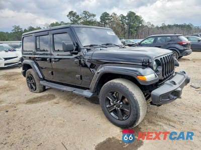 Czwarte zdjęcie samochodu z boku: 2022 JEEP WRANGLER UNLIMITED SAHARA VIN:1C4HJXEG4NW255141 - miniatura