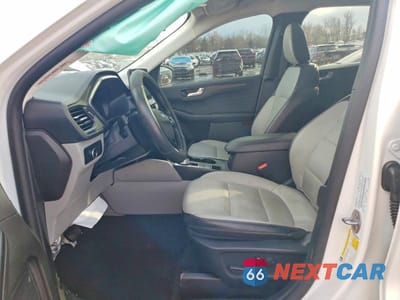 Zdjęcie 7 z 12 samochodu: 2025 FORD ESCAPE PLATINUM VIN:1FMCU9JAXSUB65770 - miniatura