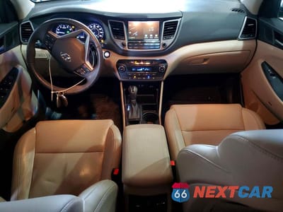Zdjęcie 8 z 13 samochodu: 2017 HYUNDAI TUCSON LIMITED VIN:KM8J3CA41HU502742 - miniatura