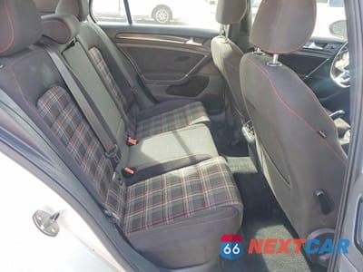 Zdjęcie 10 z 13 samochodu: 2017 VOLKSWAGEN GTI S VIN:3VW5T7AU8HM044910 - miniatura