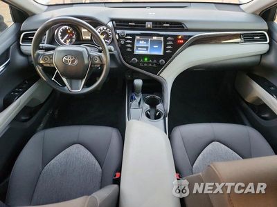 Zdjęcie 8 z 13 samochodu: 2018 TOYOTA CAMRY L VIN:JTNB11HK3J3029991 - miniatura