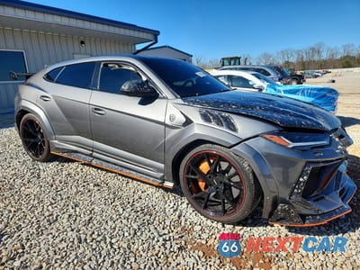 Czwarte zdjęcie samochodu z boku: 2021 LAMBORGHINI URUS VIN:ZPBUA1ZL1MLA11782 - miniatura