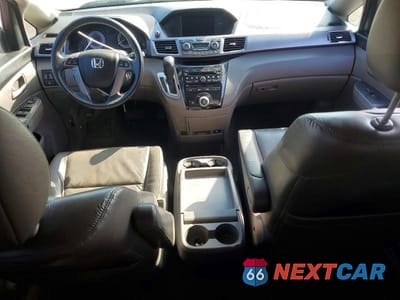 Zdjęcie 8 z 13 samochodu: 2013 HONDA ODYSSEY EXL VIN:5FNRL5H64DB054333 - miniatura