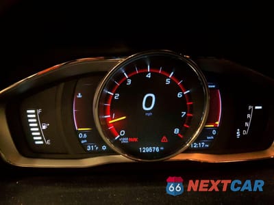 Zdjęcie 9 z 13 samochodu: 2016 VOLVO V60 CROSS COUNTRY PREMIER VIN:YV4612HKXG1015857 - miniatura