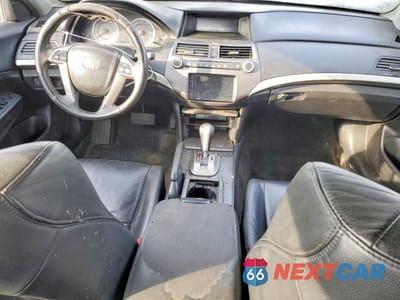 Zdjęcie 8 z 13 samochodu: 2012 HONDA ACCORD SE VIN:1HGCP2F6XCA084456 - miniatura
