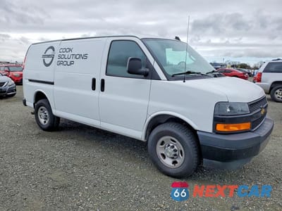 Czwarte zdjęcie samochodu z boku: 2023 CHEVROLET EXPRESS 2500 CARGO UTILITY / SERVICE VAN VIN:1GCWGAFP1P1213575 - miniatura