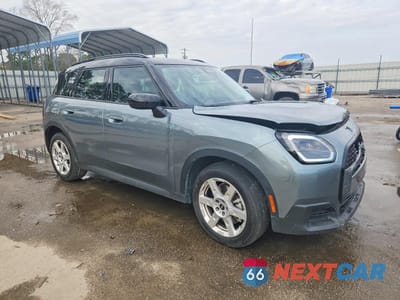 Czwarte zdjęcie samochodu z boku: 2025 MINI COUNTRYMAN S ALL4 VIN:WMZ23GA01S7P32395 - miniatura