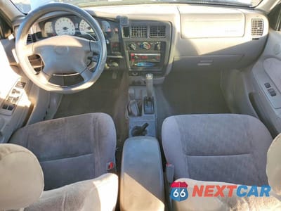 Zdjęcie 8 z 12 samochodu: 2003 TOYOTA TACOMA V6 VIN:5TEHN72N33Z287750 - miniatura