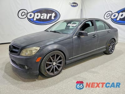 2010 MERCEDES-BENZ C 300 WDDGF5EB0AF423234 - główne zdjęcie licytacji z USA - miniatura