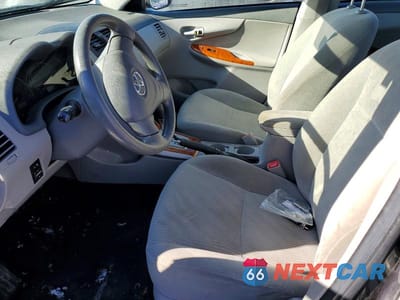 Zdjęcie 7 z 11 samochodu: 2009 TOYOTA COROLLA BASE VIN:2T1BU40E99C020802 - miniatura