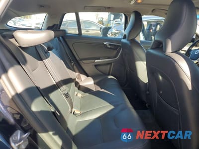 Zdjęcie 11 z 13 samochodu: 2016 VOLVO V60 T5 PREMIER VIN:YV140MEK3G1308202 - miniatura