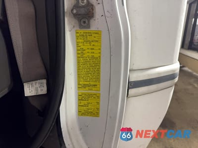 Zdjęcie 10 z 11 samochodu: 2005 CHEVROLET EXPRESS G3500 VIN:1GBHG31U851174115 - miniatura