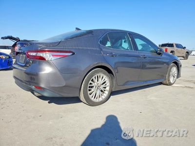 Trzecie zdjęcie samochodu z tyłu: 2019 TOYOTA CAMRY L VIN:4T1B11HK8KU165710 - miniatura