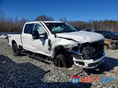 Czwarte zdjęcie samochodu z boku: 2025 FORD F350 SUPER DUTY VIN:1FT8W3BM5SEE07840 - miniatura