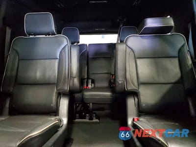 Zdjęcie 10 z 14 samochodu: 2023 GMC YUKON XL K1500 SLT VIN:1GKS2GKD3PR193606 - miniatura