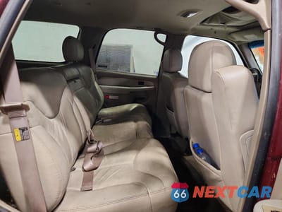 Zdjęcie 11 z 13 samochodu: 2002 GMC YUKON VIN:1GKEK13T72J161202 - miniatura