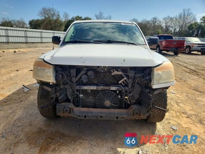 Piąte zdjęcie samochodu w środku: 2012 NISSAN TITAN SV VIN:1N6BA0EDXCN324675 - miniatura