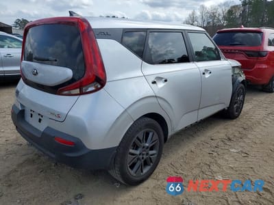 Trzecie zdjęcie samochodu z tyłu: 2021 KIA SOUL LX VIN:KNDJ23AU0M7794822 - miniatura
